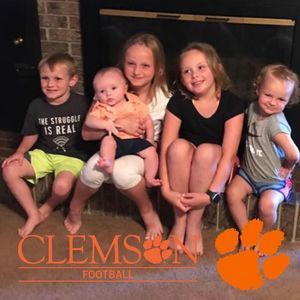 Meet your Posher, Connie